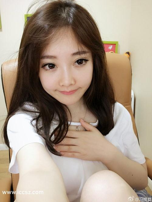 国产在线主播,点亮网络新风尚，展现青春风采